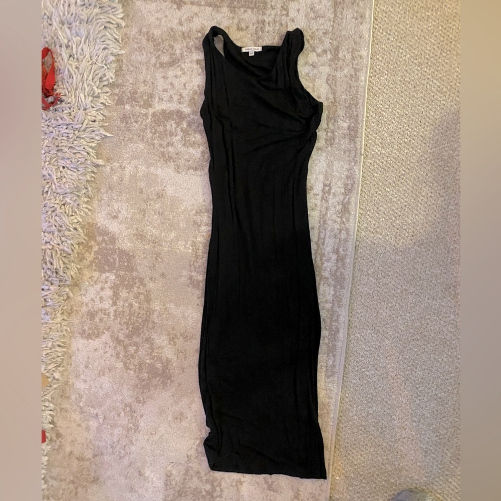Velvet Torch Tight MIDI Sleeveless Black Dress